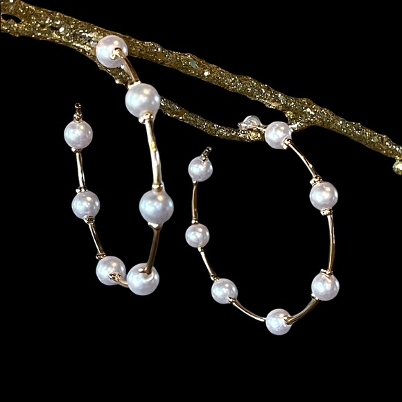 Pearl Hoop Earrings - Picture 1 of 7